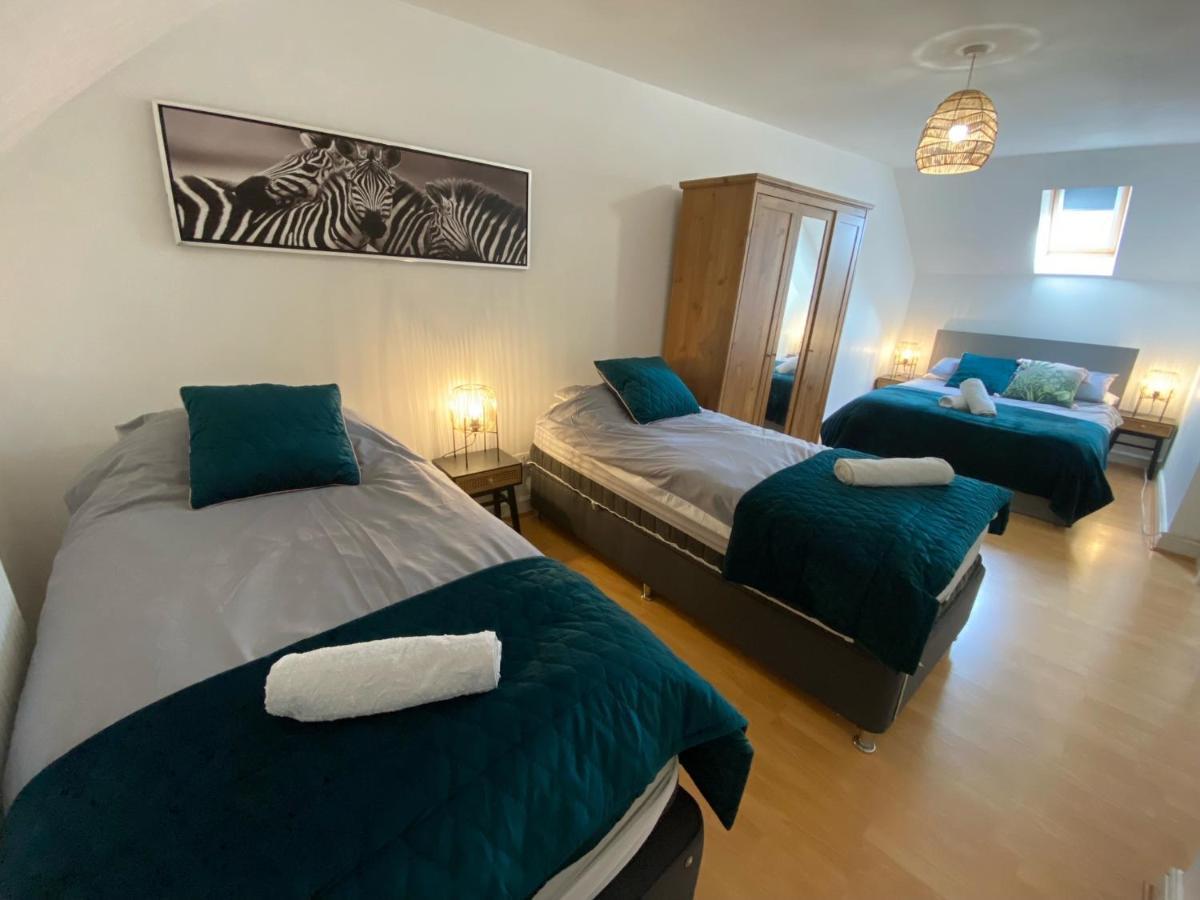 Modern Spacious Flat In Ipswich - Sleeps 6 - Parking Freston Exterior photo